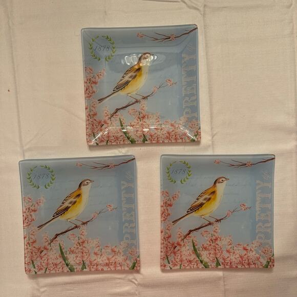 Pretty Life Bird Floral Glass Square Plates Set of 3 Decorative 7" Vintage Style - Picture 1 of 5